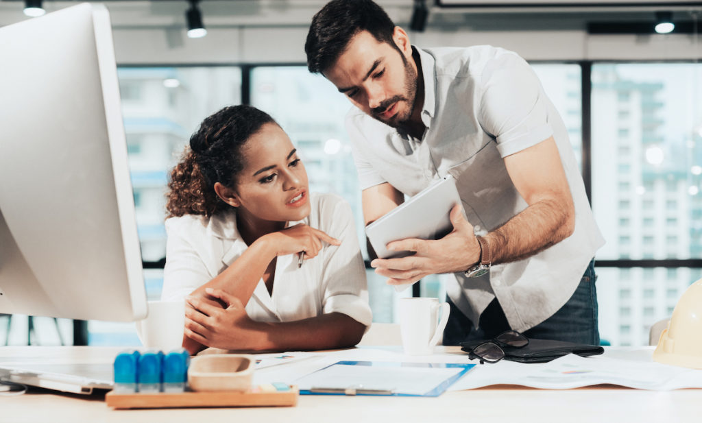 What are the key elements of successful marketing campaigns? | vertical market software
