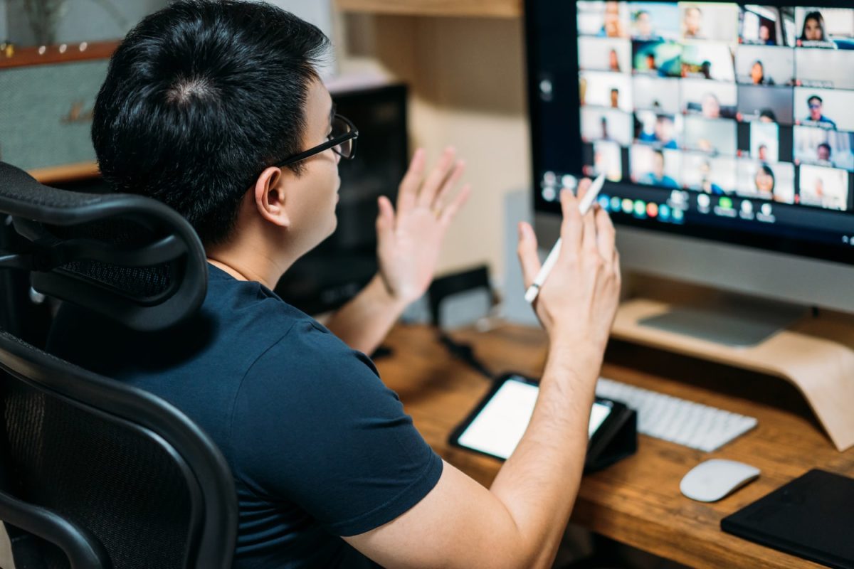5 Tips to conduct effective video meetings | vertical software businesses